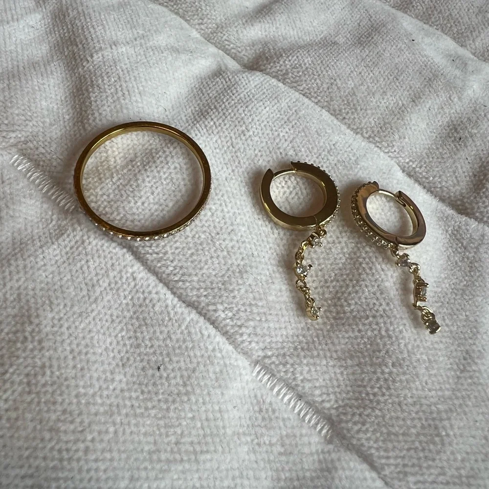 Electric Picks dainty ring and pair of dangly earrings